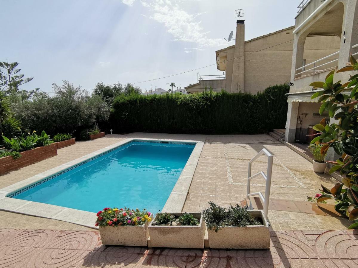 Villa Vista *